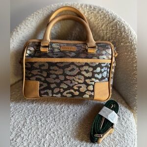 NWT Consuela Luncheon Iris